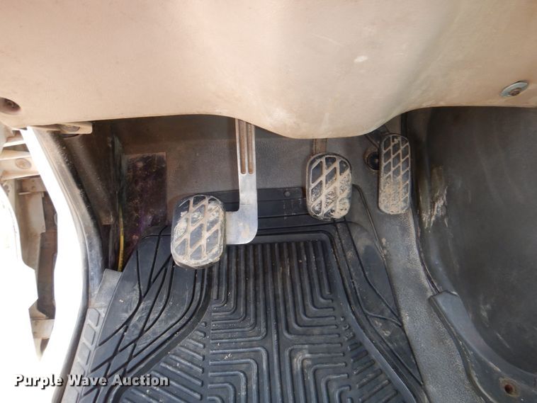 image for item DN7266 2007 Sterling L9500  dump truck