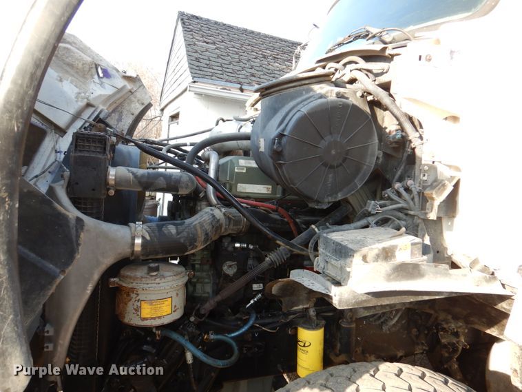 image for item DN7266 2007 Sterling L9500  dump truck