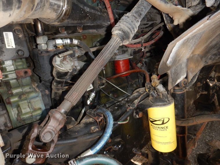 image for item DN7266 2007 Sterling L9500  dump truck