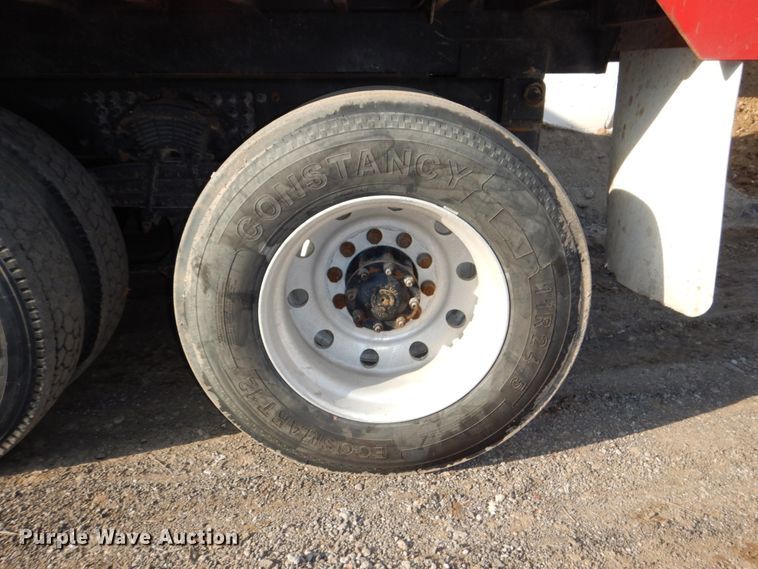 image for item DN7266 2007 Sterling L9500  dump truck