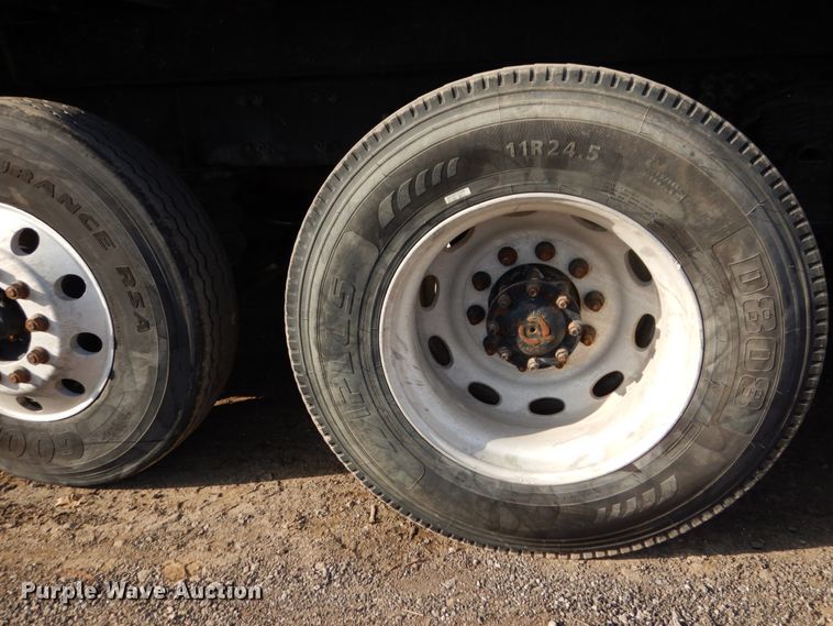 image for item DN7266 2007 Sterling L9500  dump truck