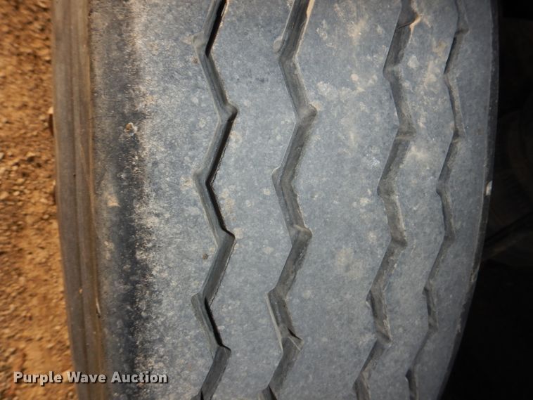 image for item DN7266 2007 Sterling L9500  dump truck