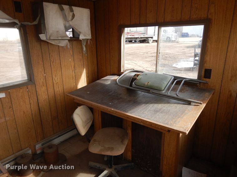 image for item DR1108 1987  jobsite trailer