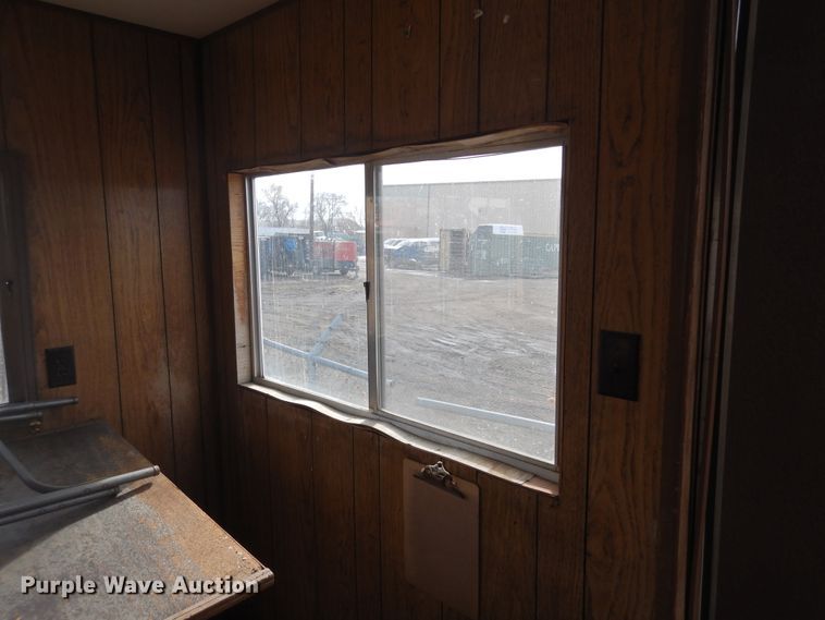 image for item DR1108 1987  jobsite trailer