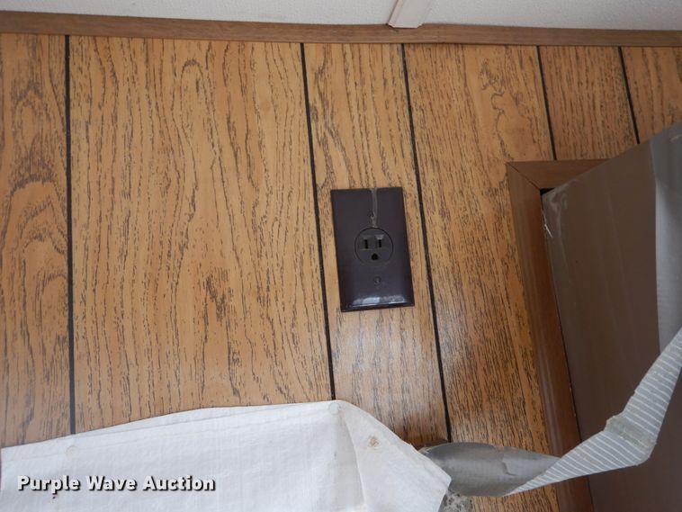 image for item DR1108 1987  jobsite trailer