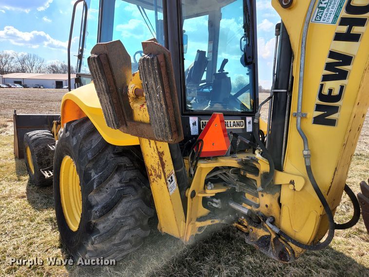 image for item HK9301 2012 New Holland B95C  backhoe
