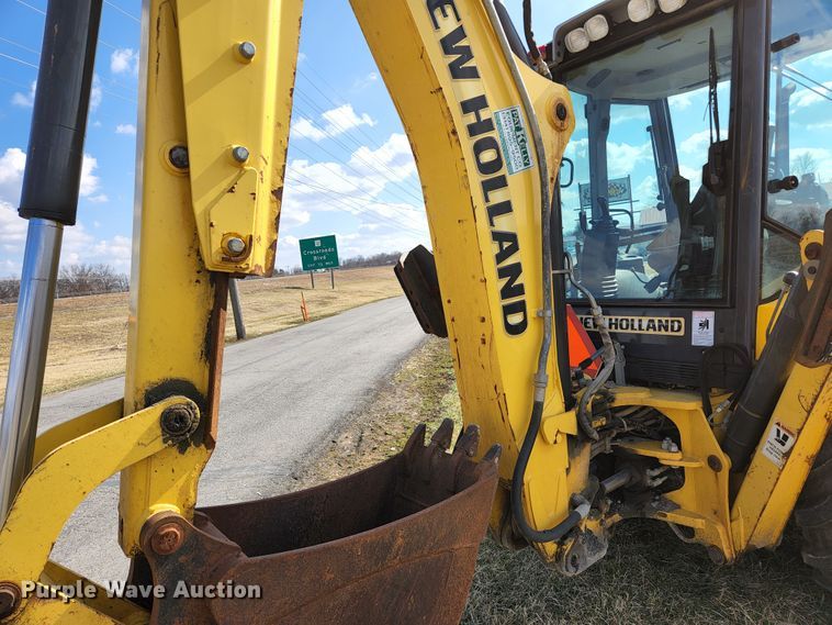 image for item HK9301 2012 New Holland B95C  backhoe
