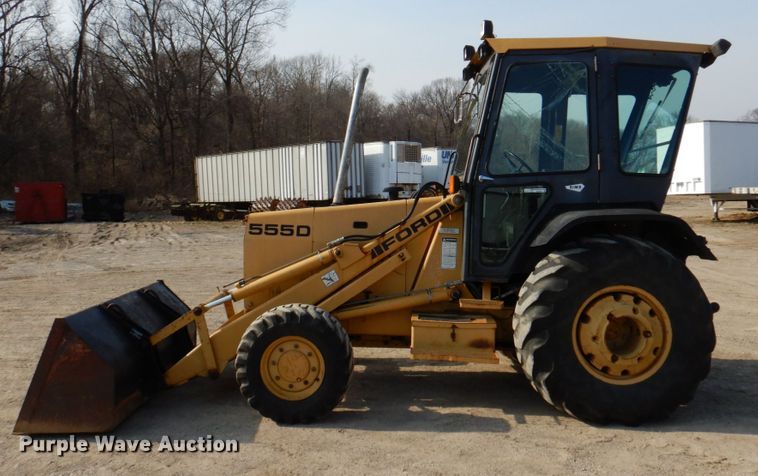 image for item HK9309 1993 Ford 555D  landscape tractor