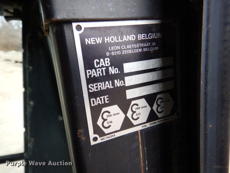 image for item HK9309 1993 Ford 555D  landscape tractor