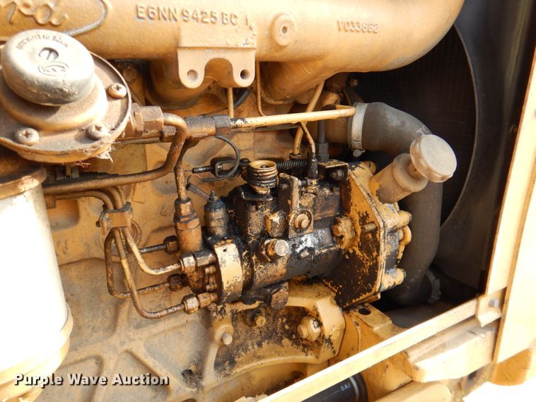 image for item HK9309 1993 Ford 555D  landscape tractor