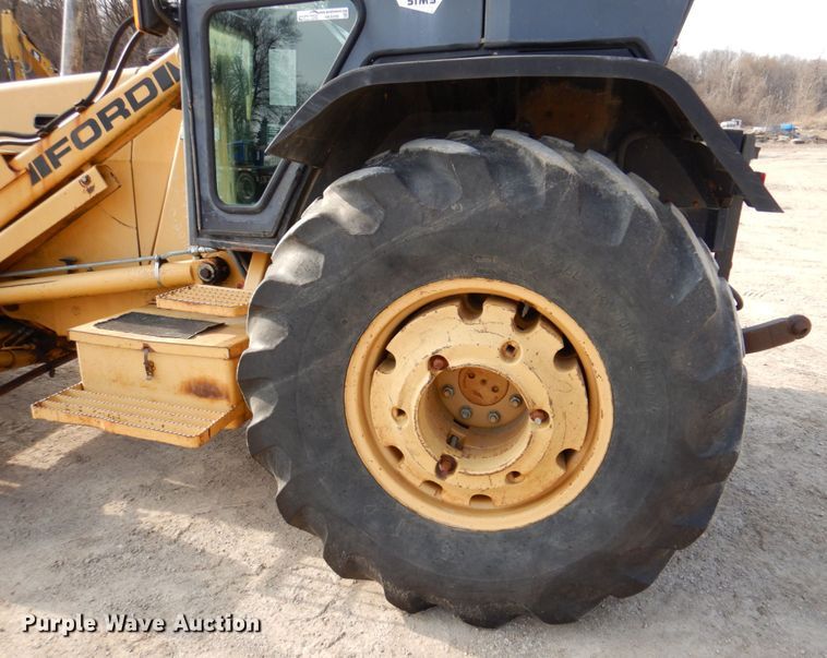 image for item HK9309 1993 Ford 555D  landscape tractor