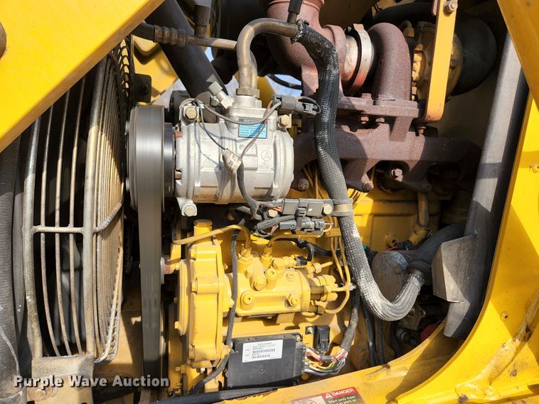 image for item HK9310 2007 John Deere 310SJ  backhoe