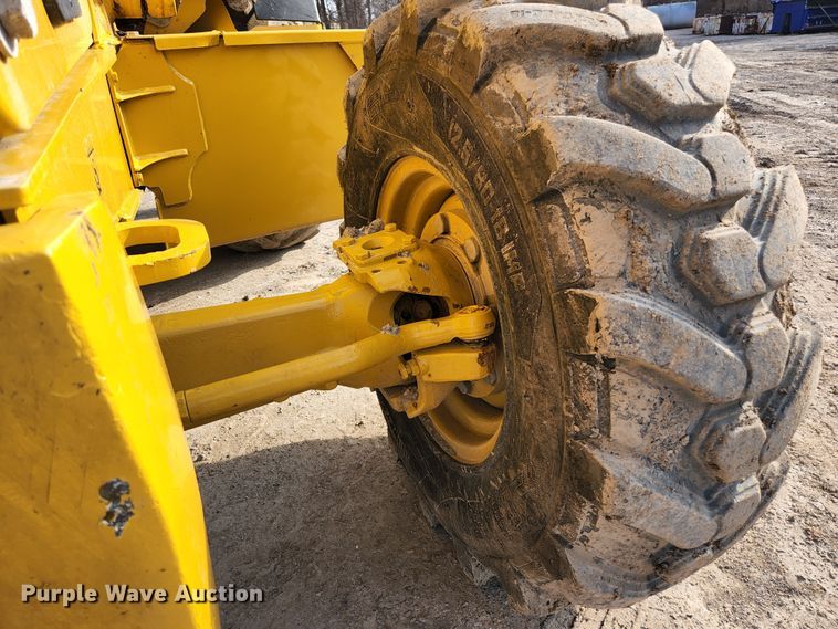 image for item HK9310 2007 John Deere 310SJ  backhoe