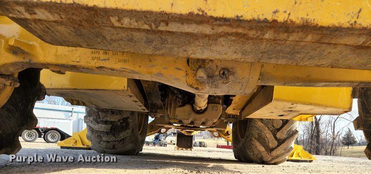 image for item HK9310 2007 John Deere 310SJ  backhoe