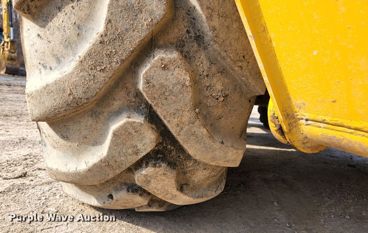 image for item HK9310 2007 John Deere 310SJ  backhoe