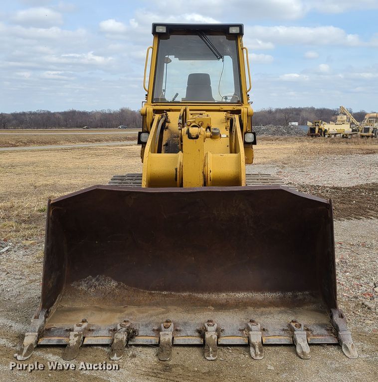 image for item IF9344 1994 Caterpillar 953B  track loader