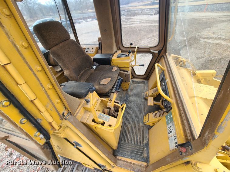 image for item IF9344 1994 Caterpillar 953B  track loader