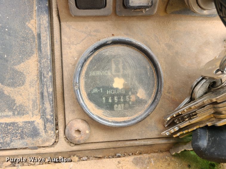 image for item IF9344 1994 Caterpillar 953B  track loader