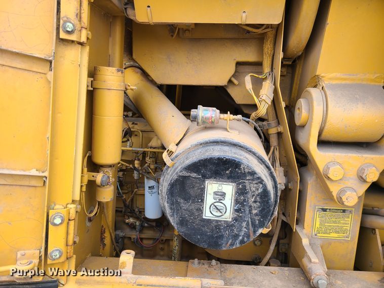 image for item IF9344 1994 Caterpillar 953B  track loader