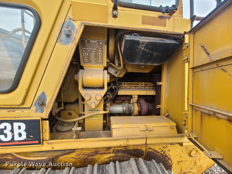 image for item IF9344 1994 Caterpillar 953B  track loader
