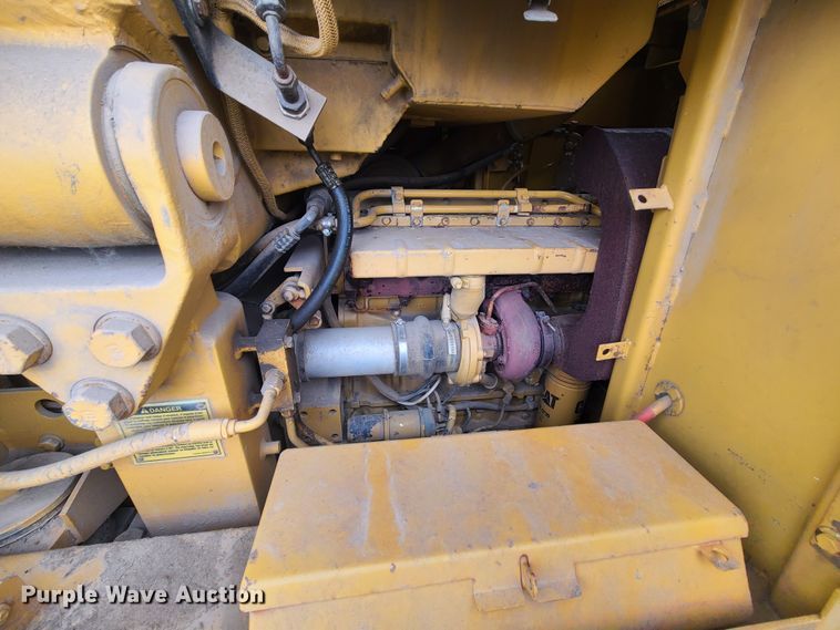 image for item IF9344 1994 Caterpillar 953B  track loader