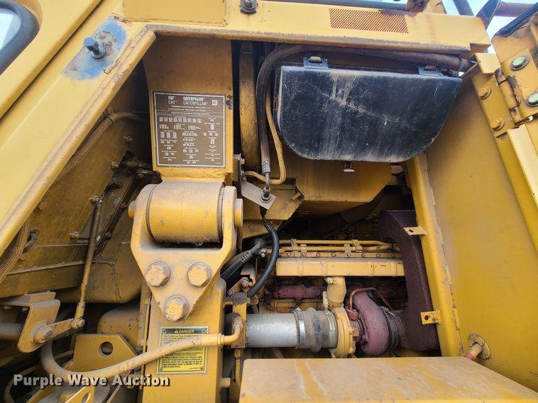 image for item IF9344 1994 Caterpillar 953B  track loader