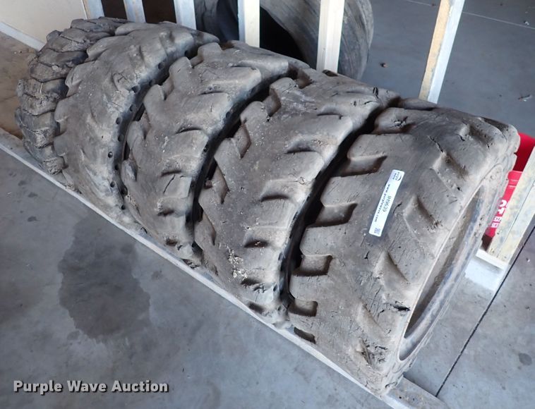 image for item IH9639 (5) skid steer tires and wheels