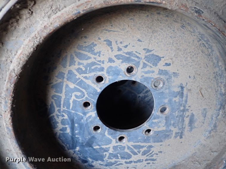 image for item IH9639 (5) skid steer tires and wheels