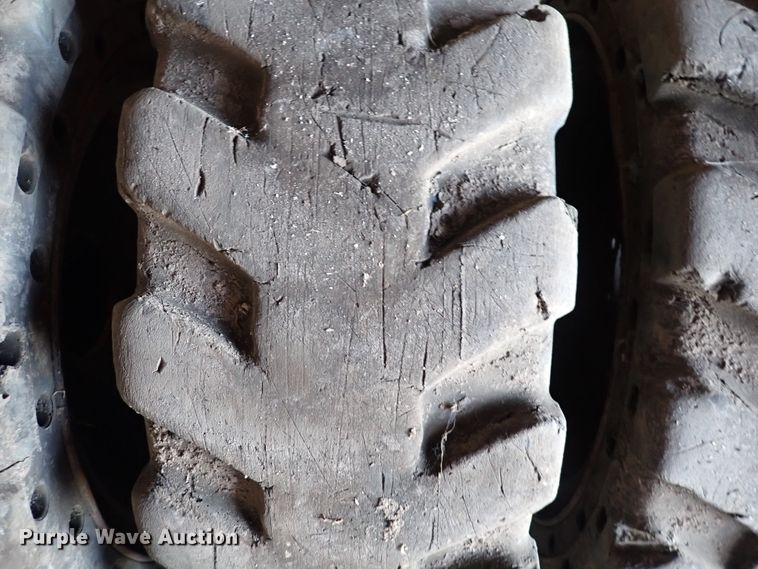 image for item IH9639 (5) skid steer tires and wheels