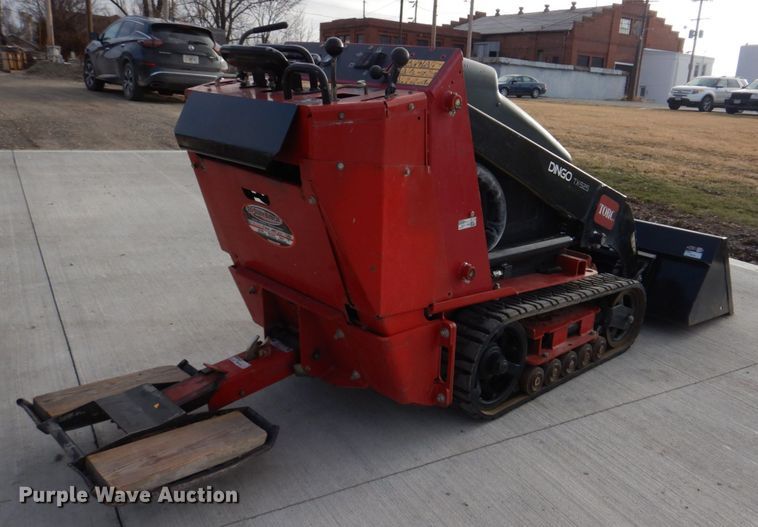 image for item IM9649 2014 Toro Dingo TX525  compact utility loader