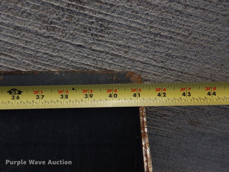 image for item IM9649 2014 Toro Dingo TX525  compact utility loader