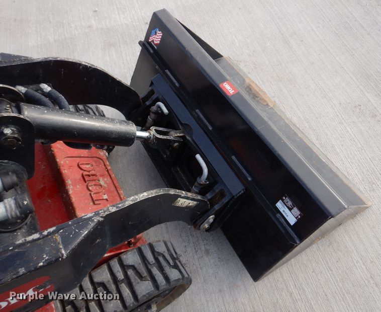 image for item IM9649 2014 Toro Dingo TX525  compact utility loader