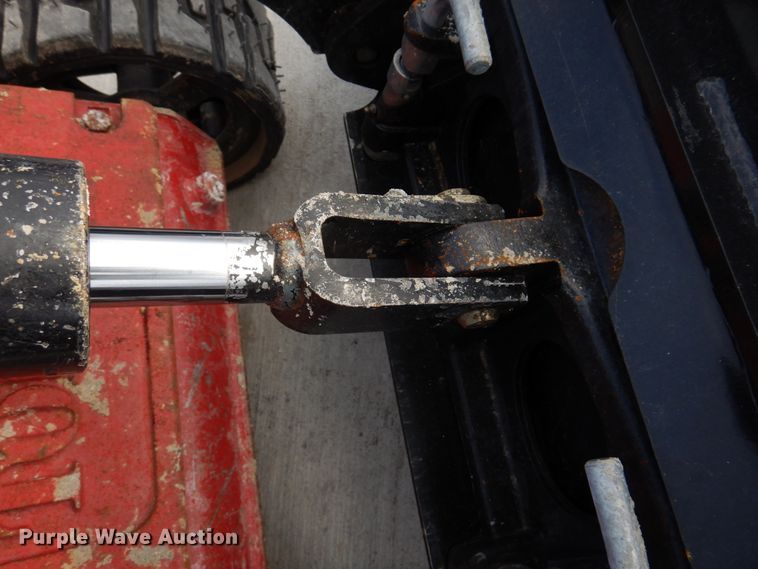 image for item IM9649 2014 Toro Dingo TX525  compact utility loader