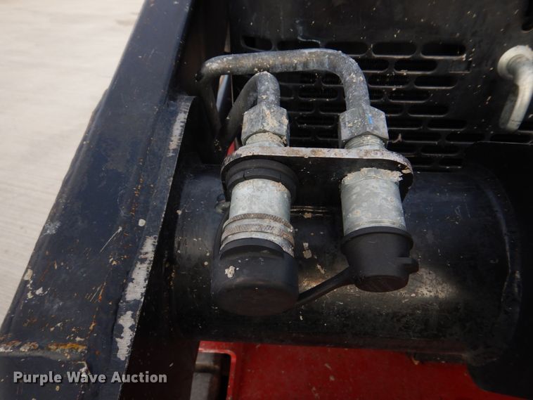 image for item IM9649 2014 Toro Dingo TX525  compact utility loader