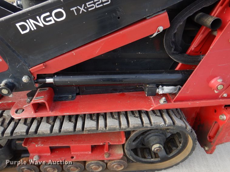 image for item IM9649 2014 Toro Dingo TX525  compact utility loader