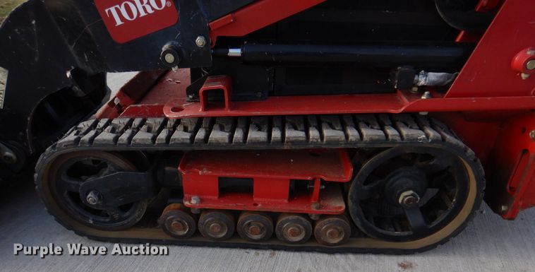 image for item IM9649 2014 Toro Dingo TX525  compact utility loader