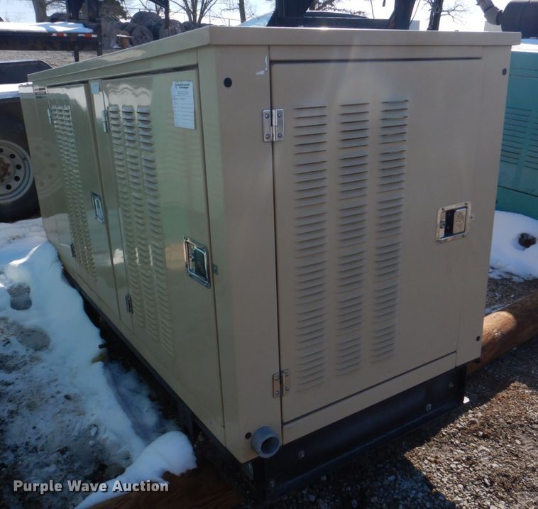 image for item IM9651 Generac 2000 Series  generator