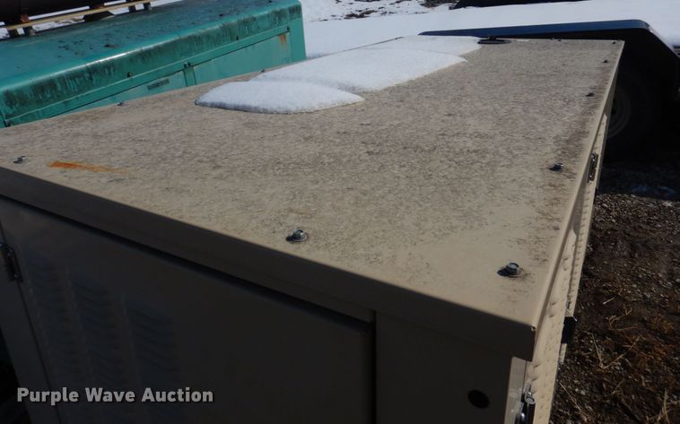 image for item IM9651 Generac 2000 Series  generator