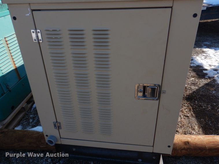 image for item IM9651 Generac 2000 Series  generator