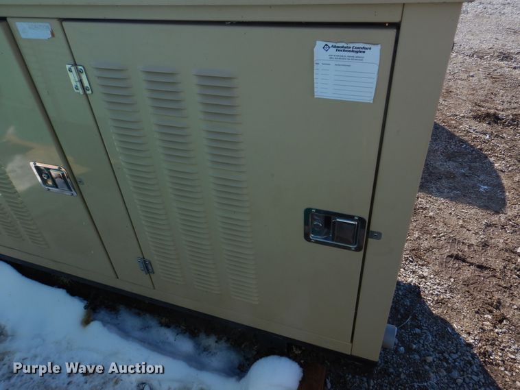 image for item IM9651 Generac 2000 Series  generator