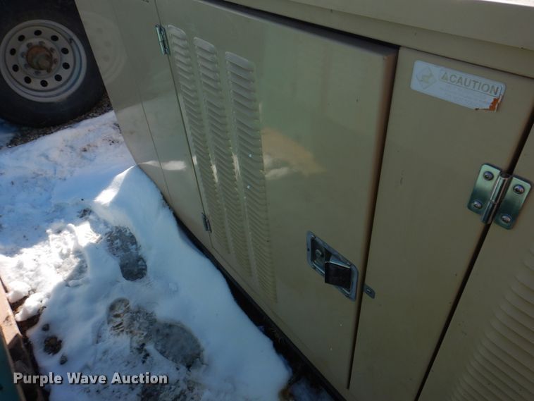 image for item IM9651 Generac 2000 Series  generator