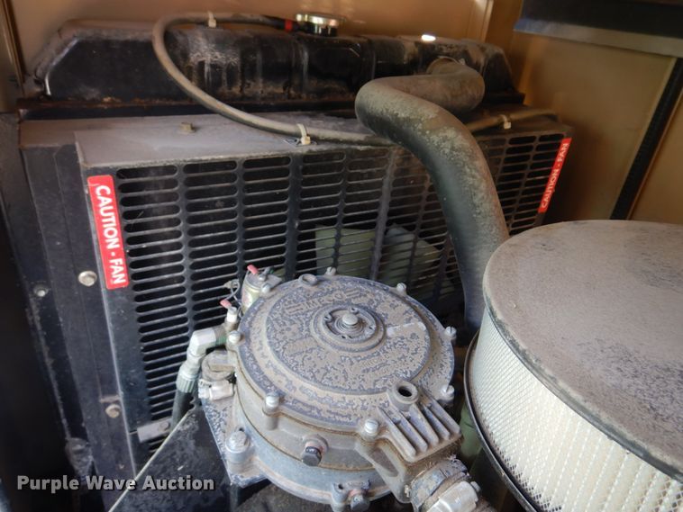 image for item IM9651 Generac 2000 Series  generator