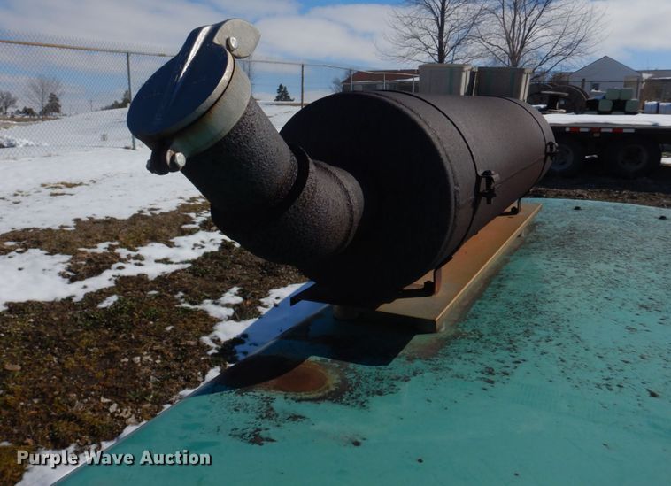 image for item IM9652 Onan 30 GenSet  generator