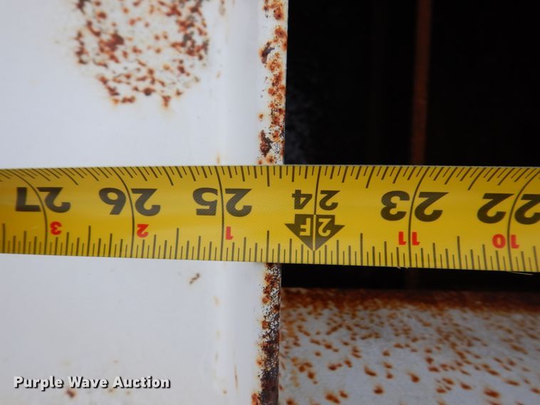 image for item IM9775 2006 International 7600  water truck