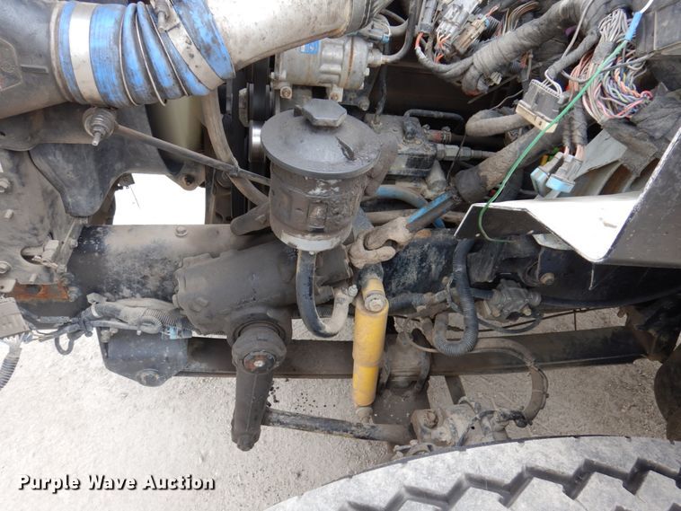 image for item IM9775 2006 International 7600  water truck