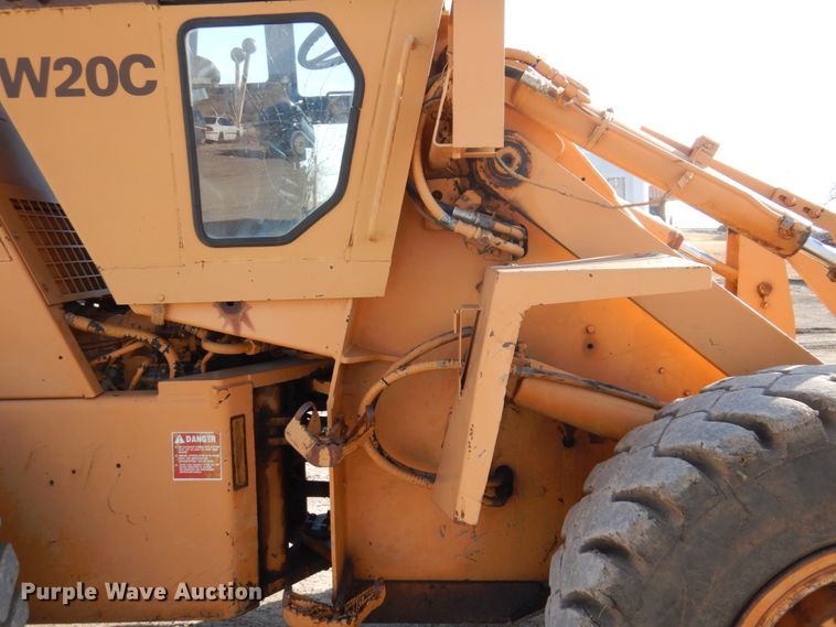 image for item IM9832 1987 Case W20C  wheel loader