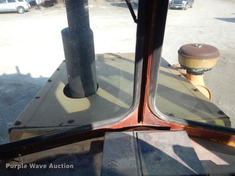 image for item IM9832 1987 Case W20C  wheel loader