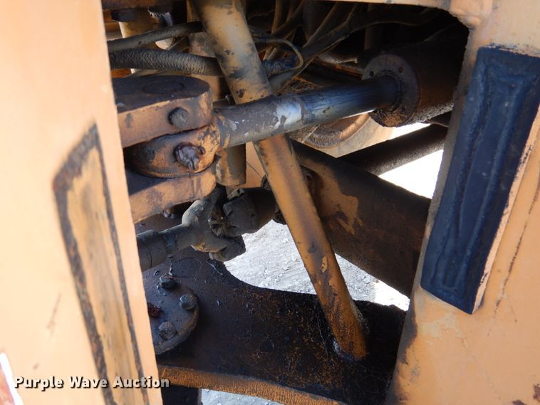 image for item IM9832 1987 Case W20C  wheel loader