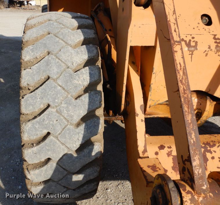 image for item IM9832 1987 Case W20C  wheel loader