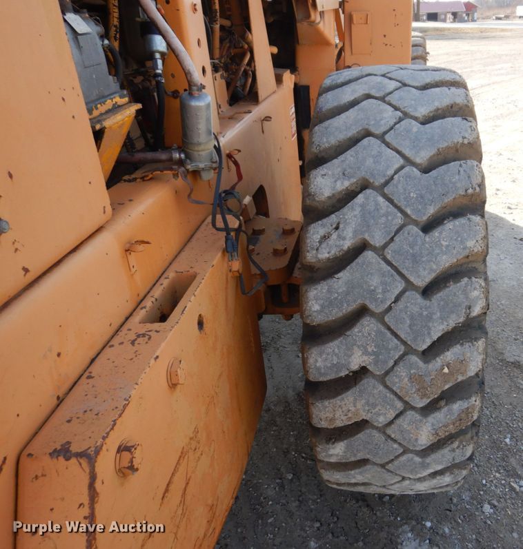 image for item IM9832 1987 Case W20C  wheel loader